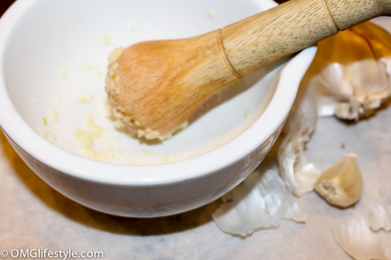 Mash Garlic with Salt