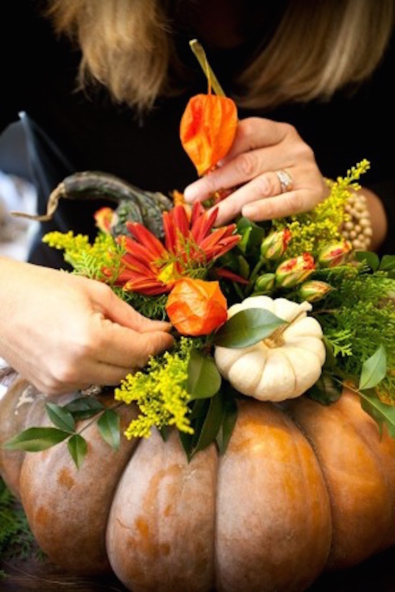 11 Stunning Fall Floral Arrangements with Pumpkins & Gourds