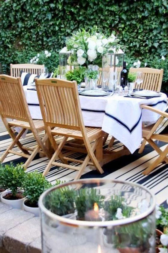 Beautiful outdoor tablesetting