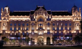 Exterior of Four Seasons Gresham Palace in Budapest