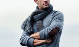 Men's Sweater with Scarf
