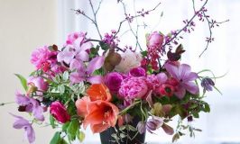 Gorgeous floral arrangment by Kiana Underwood
